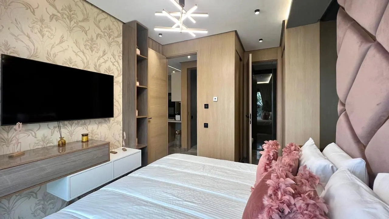 The Address - Sunny Anfa Hills Apartment Casablanca